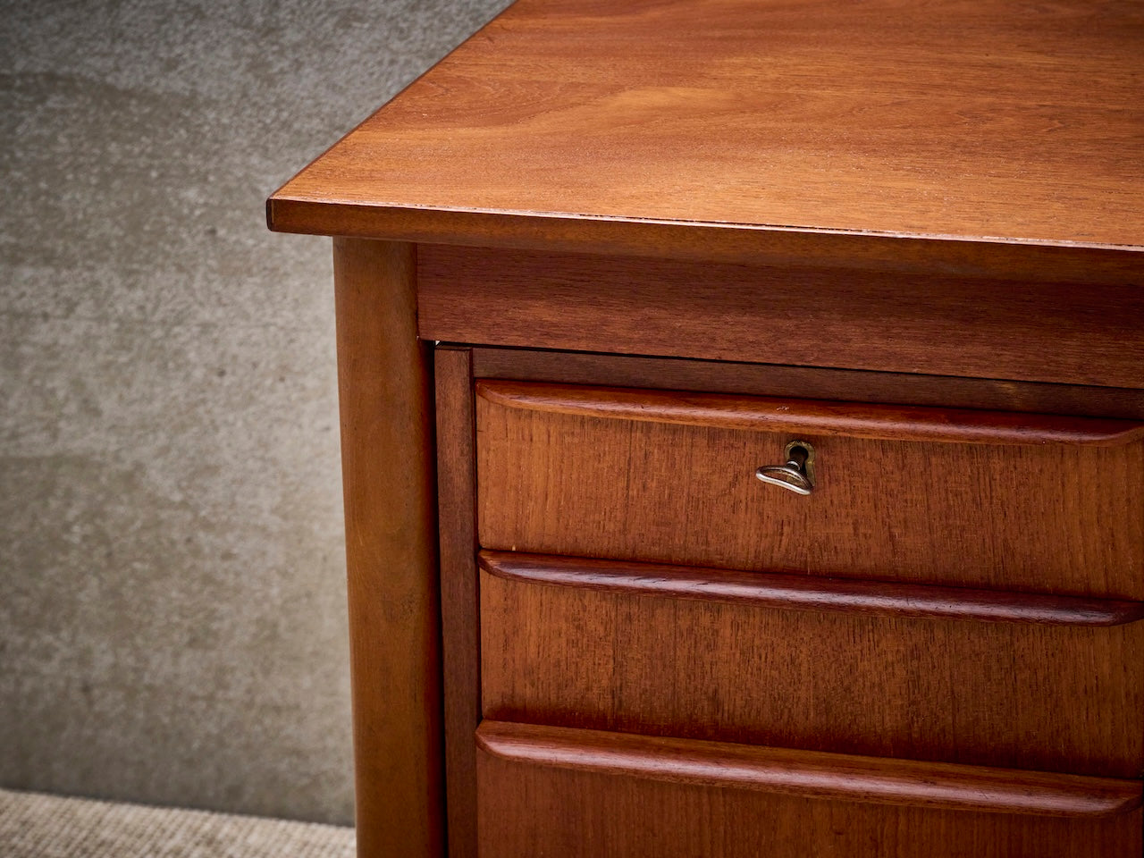 Danish Vintage Mid-Century Desk in Warm Teak