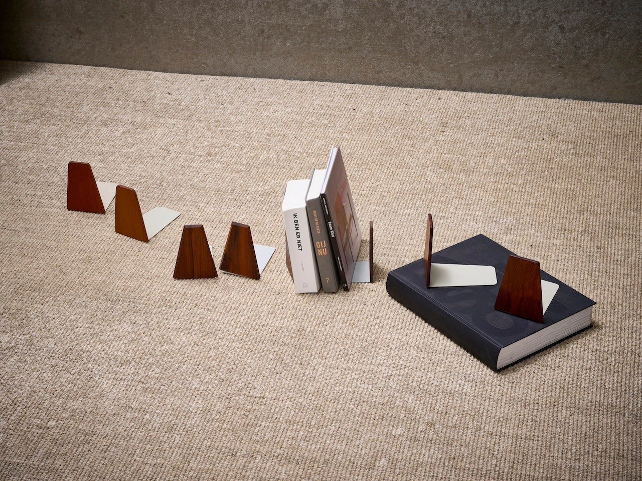 Vintage design boekensteun teak mid-centruy (2 stuks)