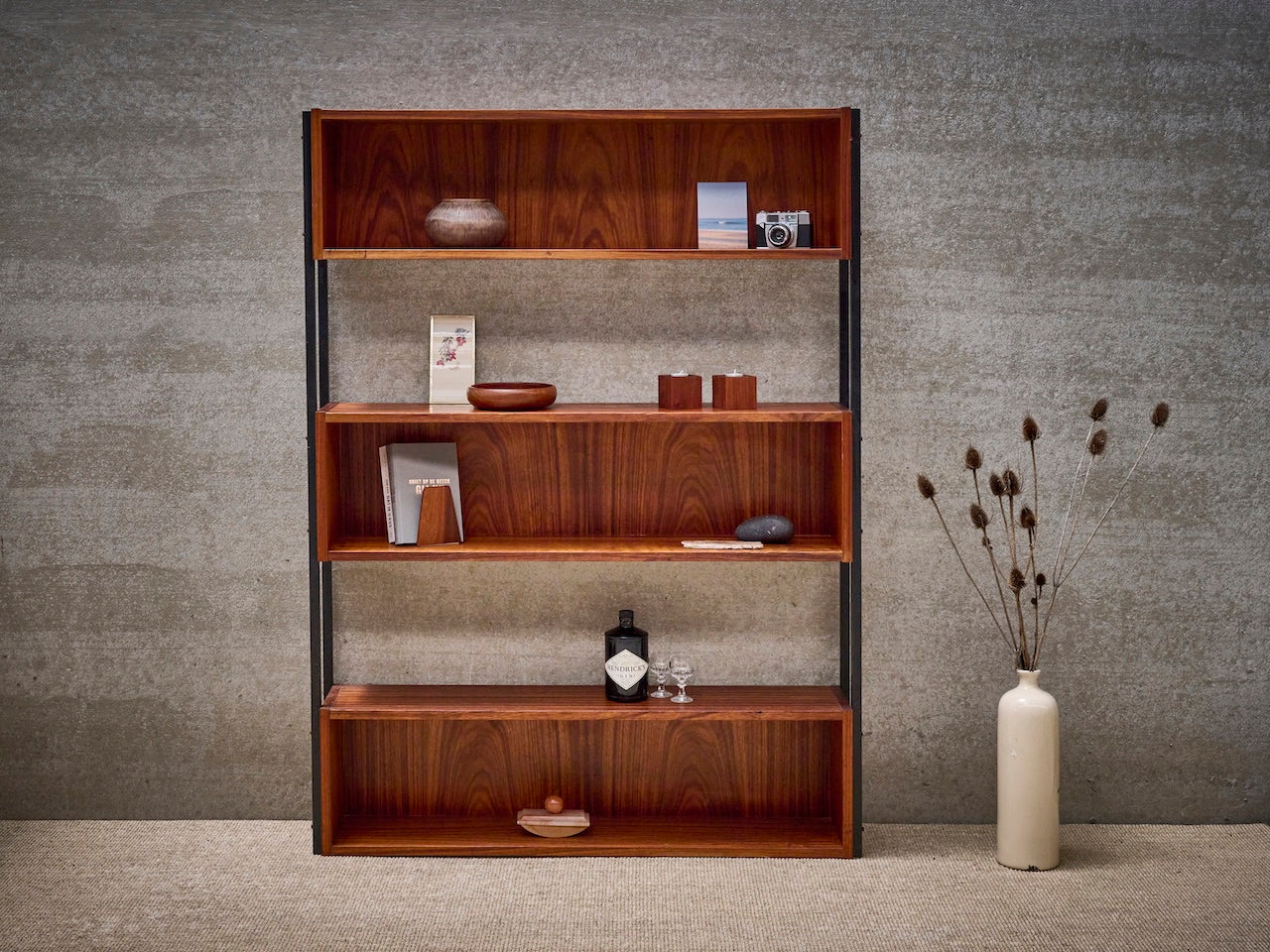 Mid-century vintage wall unit/bookcase in rosewood veneer