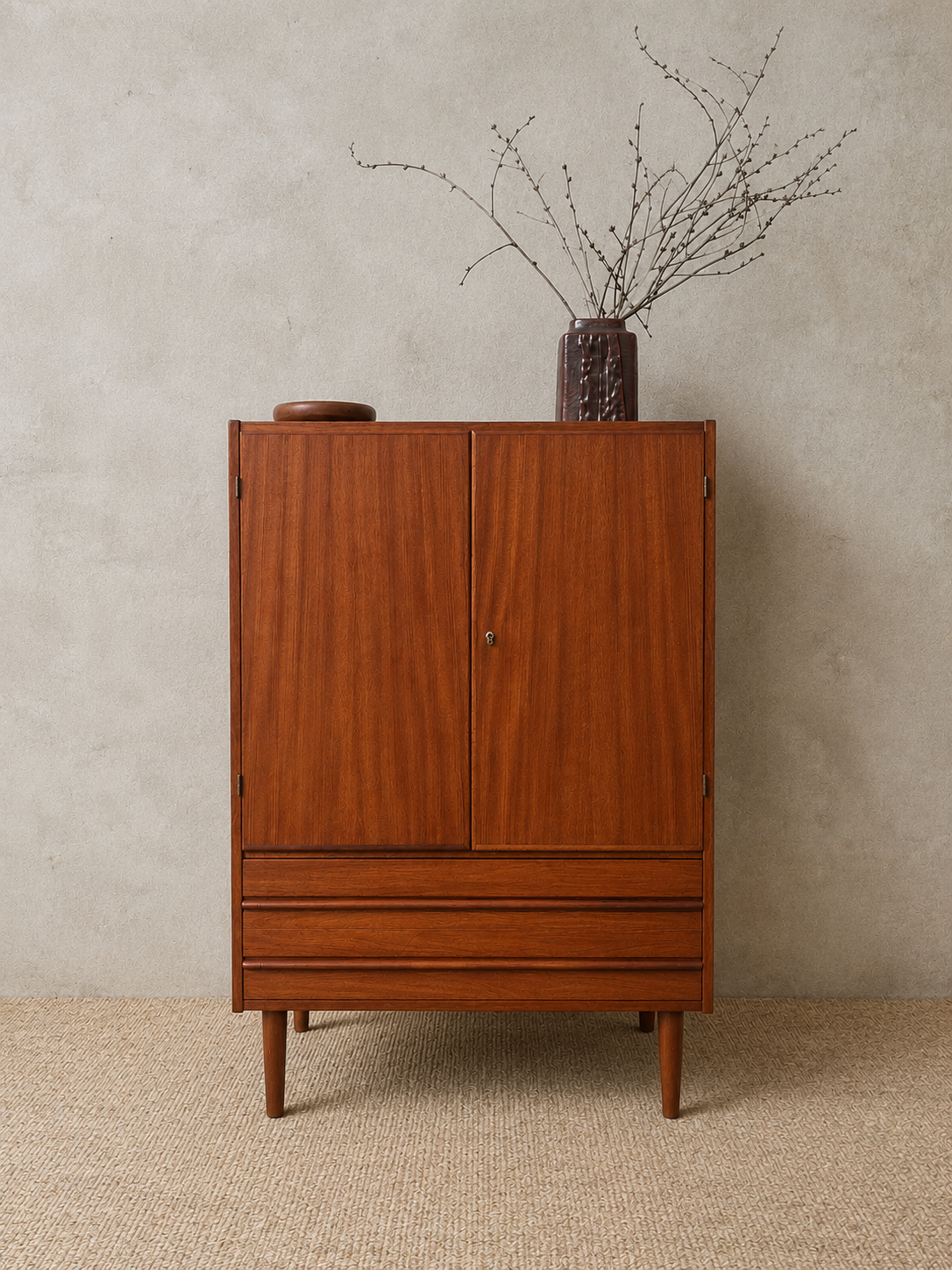 Deens vintage mid-century kastje