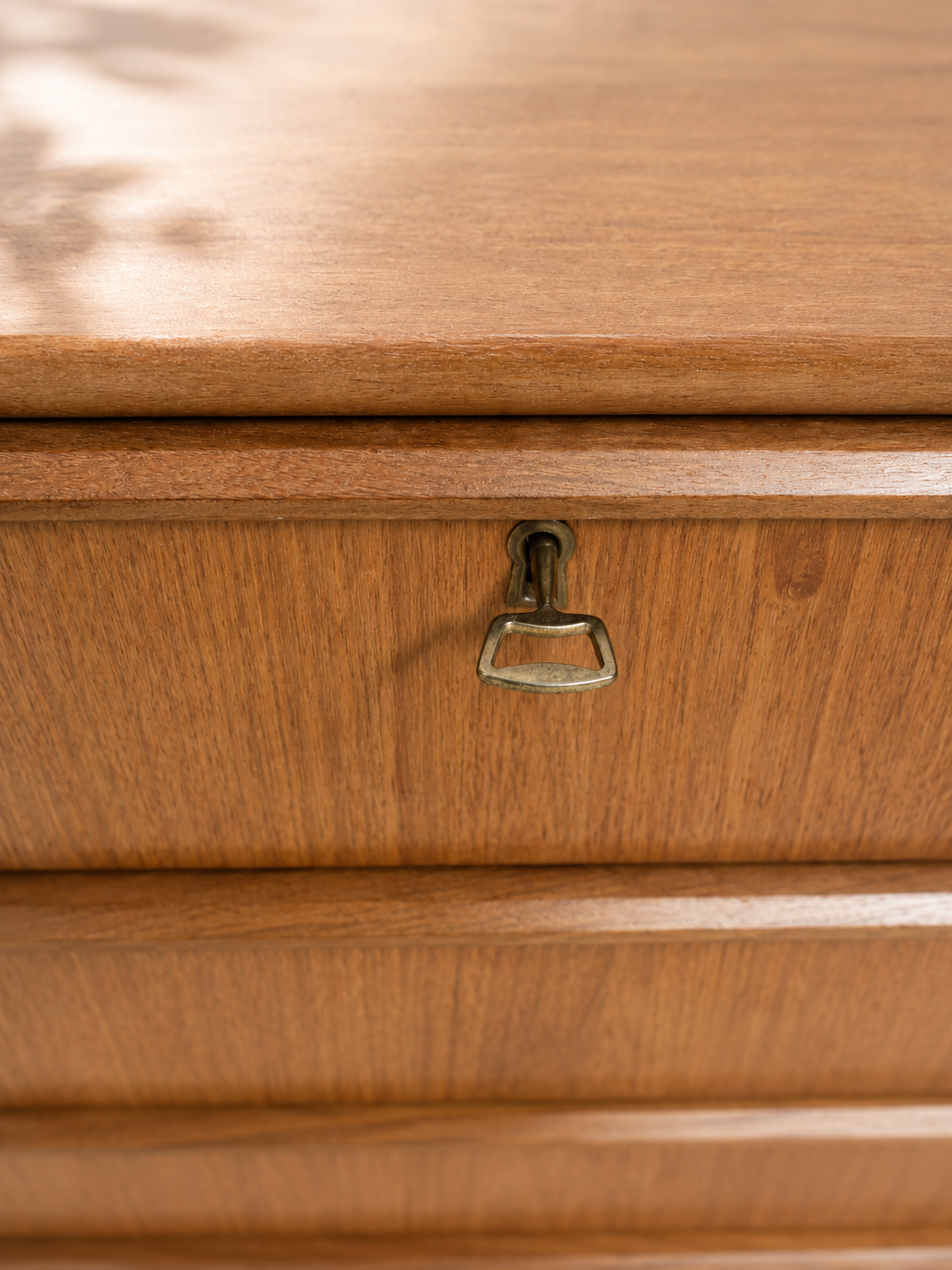 Deens vintage mid-century ladekast met 6 lades in warm teakhout