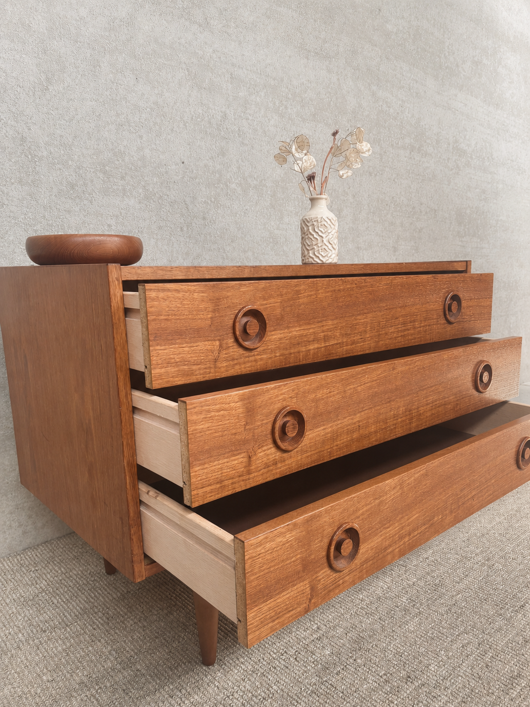 Deens vintage mid-century kastje 3 schuifjes